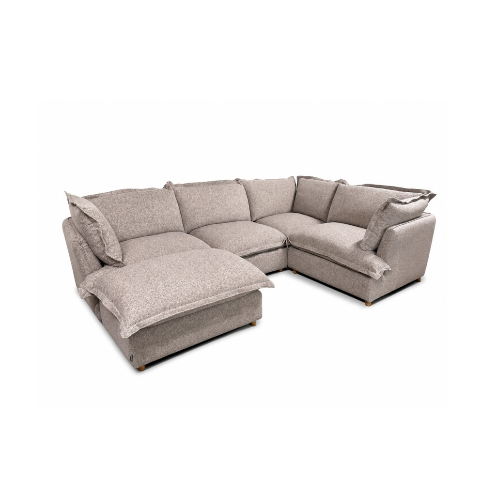 SKYE 7 Seat Modular Corner